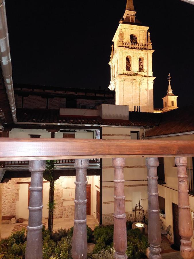 Апартаменти La Casona Del Asno Алькала-де-Енарес Екстер'єр фото